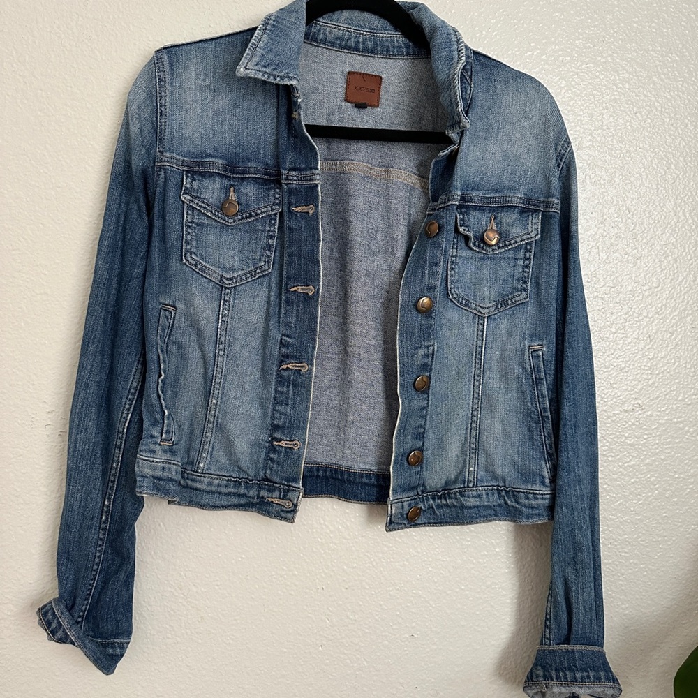 Joe’s Denim Jean Jacket Size Medium